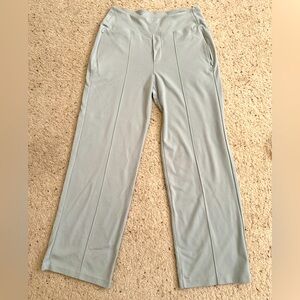 ATHLETA Eastbound Wide Leg Pant- Size 8